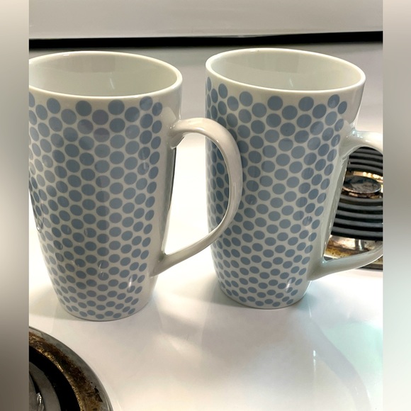 2 Beautiful Matching Mugs Perfect for Couples or BFFs - Picture 1 of 7